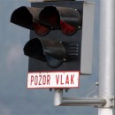 Kamin zablokoval na dve hodiny eleznin priecestie v Kysuckom Novom Meste