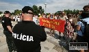 Aktivisti chc preetri zsah polcie na Hodovom nmest
