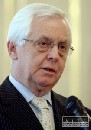 Vo veden Mostu bude zrejme aj exminister kultry Chmel