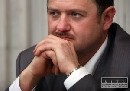 Simon vyzva premira, aby nepodpisovali zmluvy v Lesoch SR