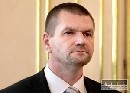 KDS navrhuje okamžité odvolanie Štefanova v parlamente