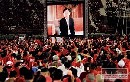 Thaksin žiada, aby sa armáda nemiešala do politiky