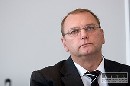 Vážny ani po mesiaci nevie, kto bude novým šéfom TÚ