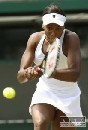 Venus Williamsov prela na Wimbledone hladko do 3. kola