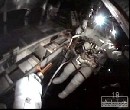 Astronauti museli skrátiť tretí výstup do otvoreného vesmíru