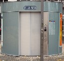Trenčín pre krízu prepustil pani z verejných WC