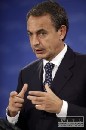 Zapatero priznal ťažkostí Madridu, ale stále verí