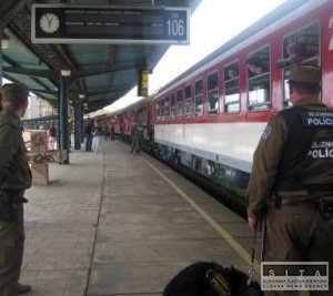 Strojvodcovia sa dištancujú od štrajkovej pohotovosti