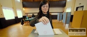 V obciach, kde boli neplatné voľby, sa dnes konajú nové
