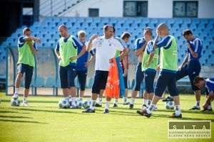 Reprezentanti SR už v Senci, Weissovi chýba kvarteto hráčov